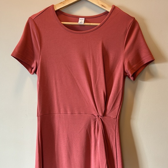 Twist Front Sheath Dress - Picture 6 of 6